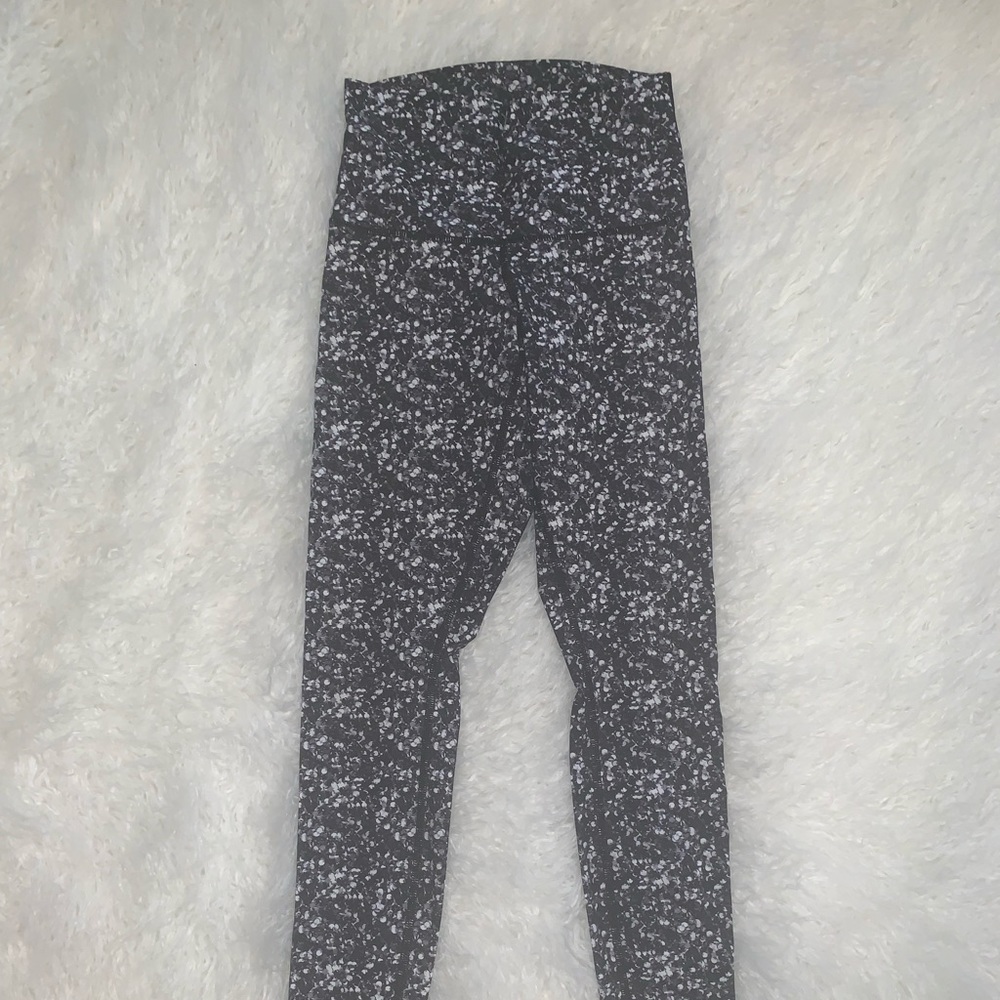 Lululemon roll down silver sequin